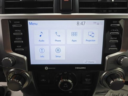 Used 2024 Toyota 4Runner SR5 image 31