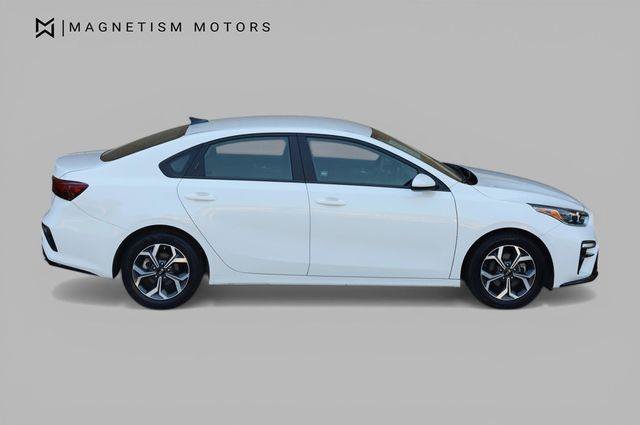 Used 2021 Kia Forte LXS FWD image 3