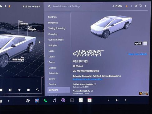 Used 2024 Tesla Cybertruck Cyberbeast AWD/4WD image 40
