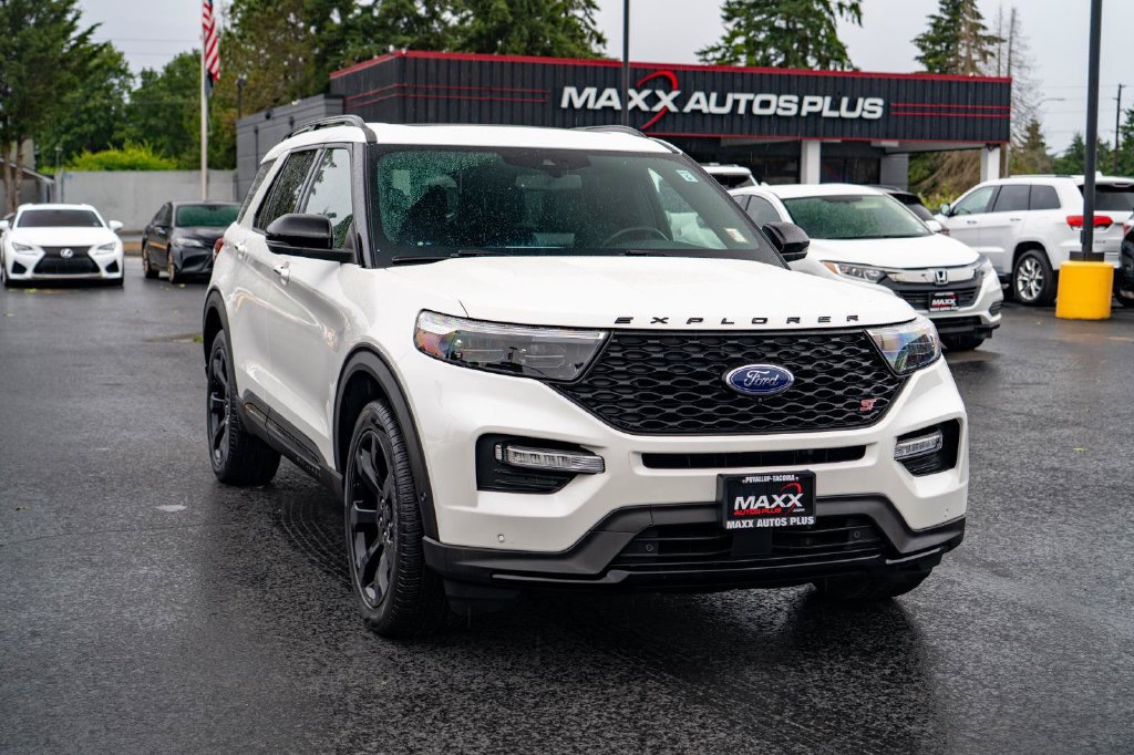 Used 2020 Ford Explorer ST w/ ST Street Pack AWD/4WD image 2