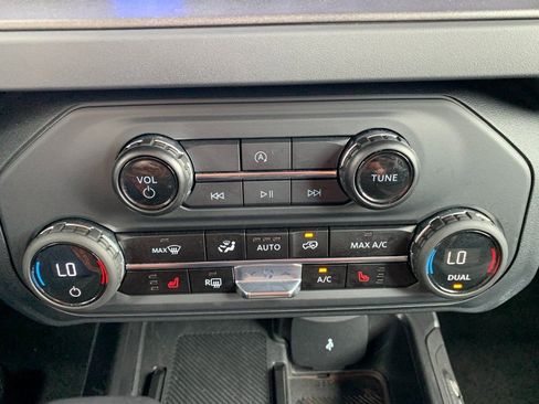 Used 2025 Ford Bronco Big Bend image 18