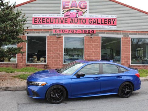 Used 2023 Honda Civic Si image 1