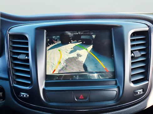 Used 2016 Chrysler 200 S w/ Navigation & Sound Group I image 36