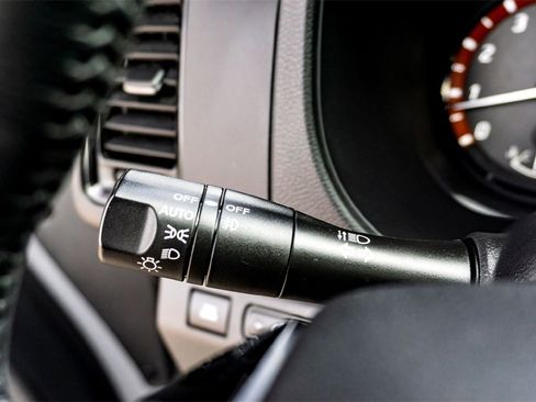 Used 2022 Nissan Frontier Pro-X w/ Pro-X Premium Package image 19