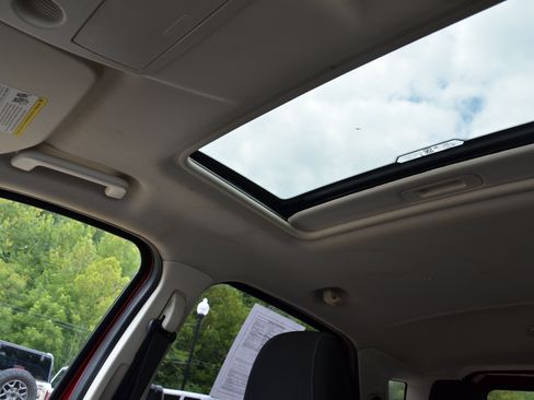 Used 2021 Ford EcoSport SE FWD image 54