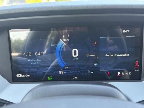 New 2027 Chevrolet Bolt LT w/ Comfort Package FWD image 27