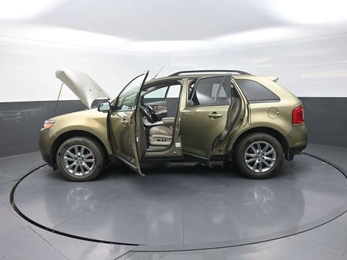 Used 2013 Ford Edge SEL FWD image 42
