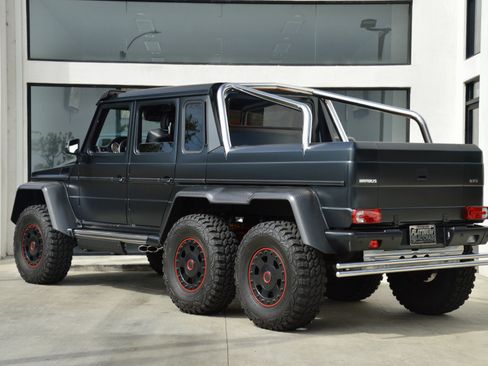 Used 2016 Mercedes-Benz G 63 AMG 4MATIC image 3