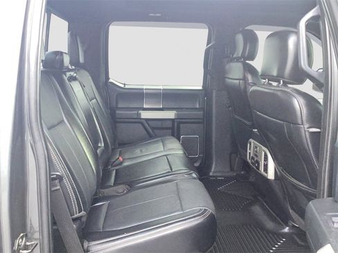 Used 2018 Ford F150 Lariat w/ Equipment Group 502A Luxury image 34