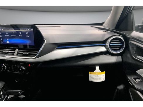 New 2026 Chevrolet Trax LT w/ LT Convenience Package FWD image 45