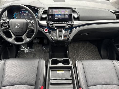 Used 2024 Honda Odyssey Elite image 10
