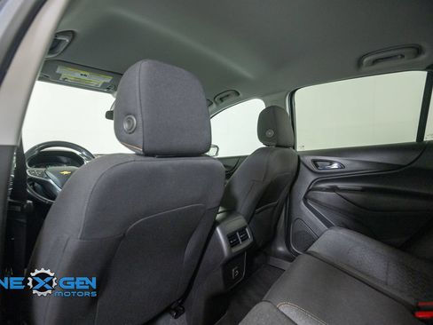 Used 2022 Chevrolet Equinox LT FWD image 25