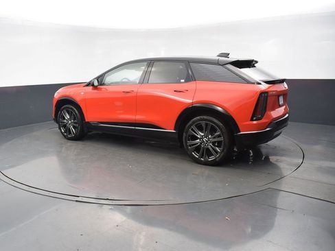 New 2026 Cadillac Optiq Sport 2 image 3