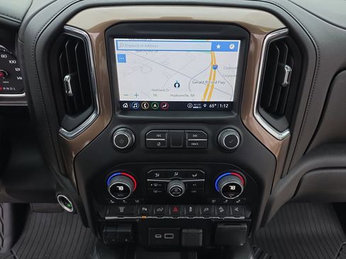 Used 2022 Chevrolet Silverado 3500 High Country w/ Z71 Off-Road Package image 21