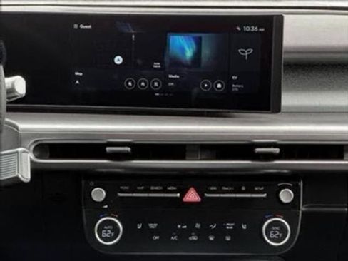 New 2026 Hyundai Ioniq 9 SE image 18