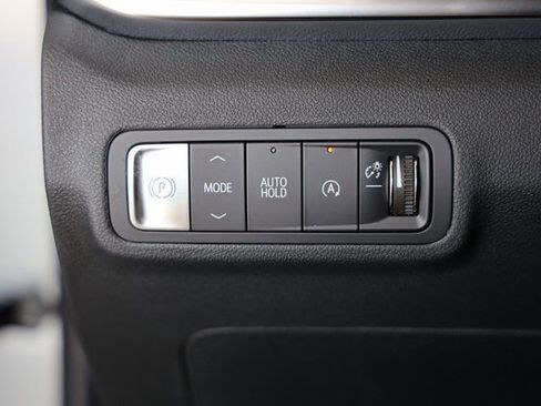 New 2026 GMC Terrain Elevation w/ Elevation Premium Package image 21