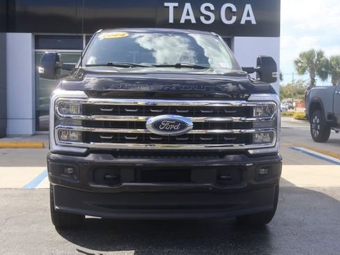 Used 2020 GMC Yukon Denali w/ Denali Premium Package image 2