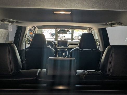 Used 2024 Toyota RAV4 XLE Premium w/ Weather Package image 7