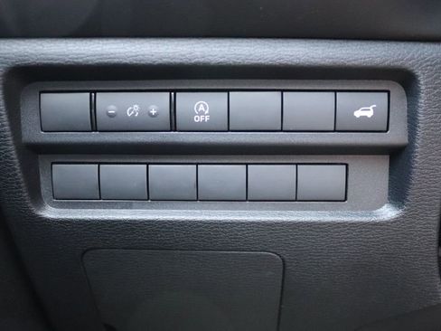 New 2026 Mitsubishi Outlander SE AWD/4WD image 42