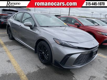 Used 2025 Toyota Camry SE