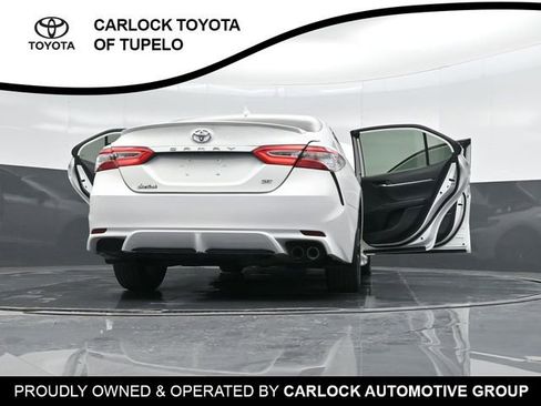 Used 2020 Toyota Camry SE FWD image 34
