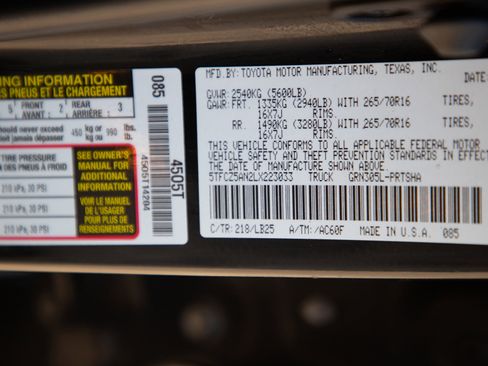 Used 2020 Toyota Tacoma TRD Pro AWD/4WD image 27