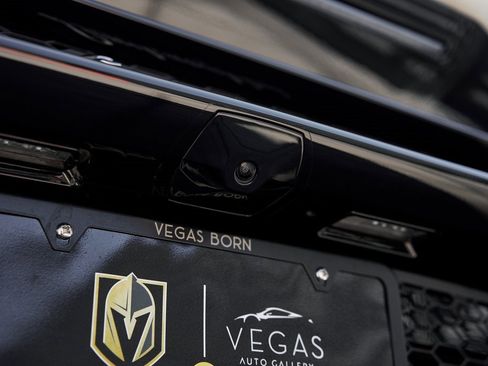 Used 2022 Lamborghini Huracan EVO image 13