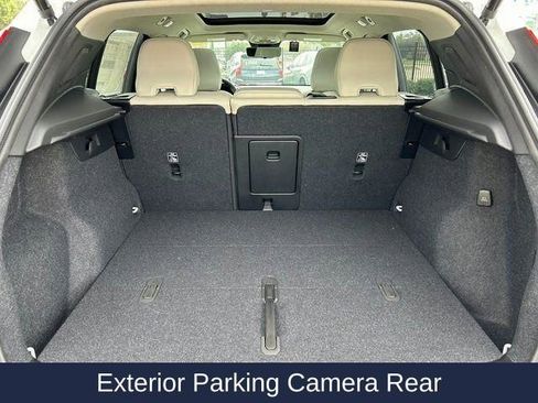 New 2025 Volvo XC40 B5 Ultra w/ Protection Package Premier image 15