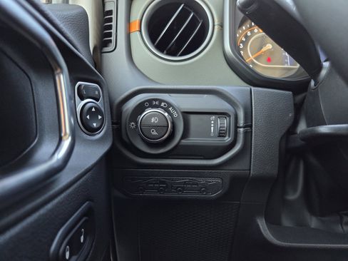 New 2026 Jeep Gladiator Mojave image 38