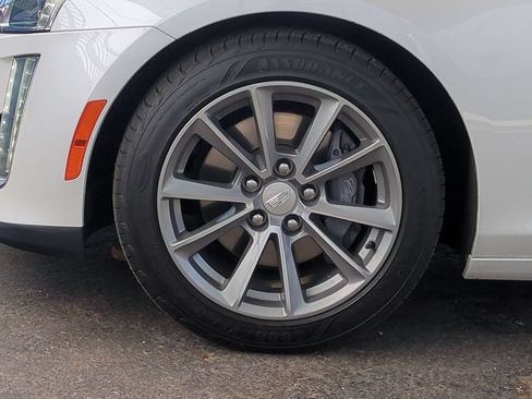 Used 2018 Cadillac CTS Luxury RWD image 36