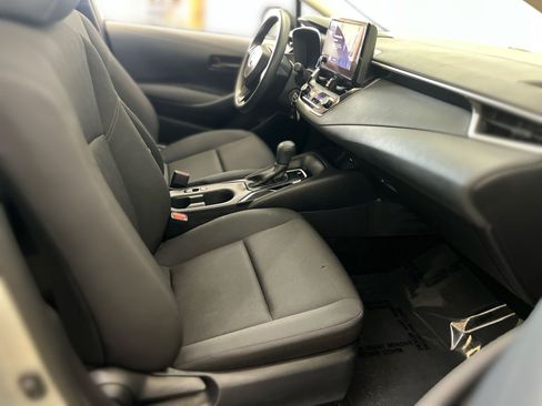 Used 2026 Toyota Corolla LE FWD image 26