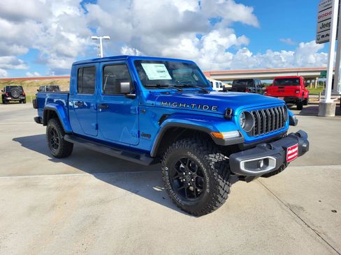 New 2025 Jeep Gladiator Sport image 7
