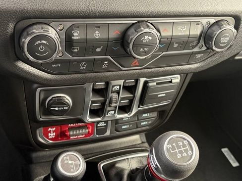 New 2026 Jeep Wrangler Unlimited Sport AWD/4WD image 21