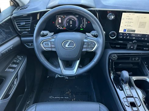 Used 2025 Lexus NX 350h AWD w/ Accessory Package (2T) image 15
