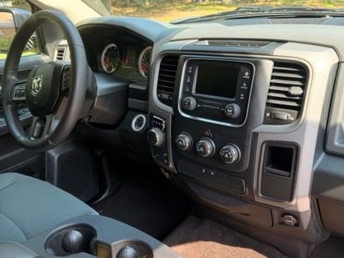 Used 2016 RAM 1500 Express AWD/4WD image 7