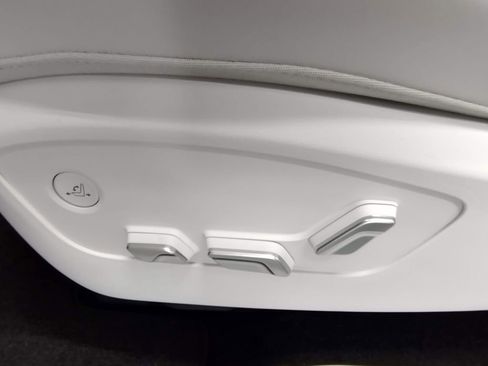 New 2026 Hyundai Ioniq 9 Calligraphy AWD/4WD image 29