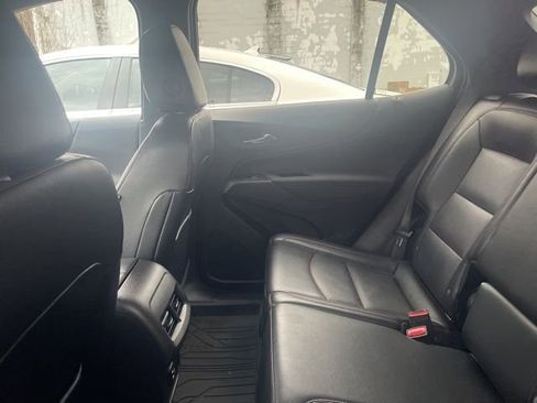 Used 2024 Chevrolet Equinox RS w/ RS Leather Package image 11