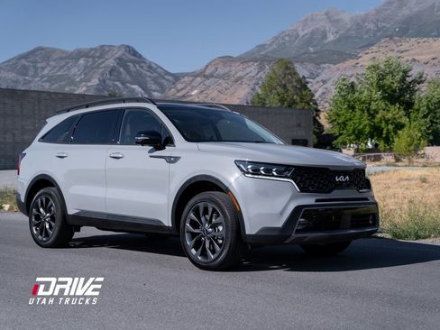 Used 2022 Kia Sorento SX Prestige w/ Rust Color Package image 1