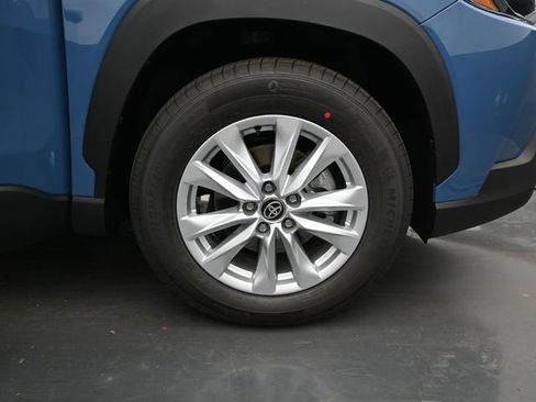 New 2026 Toyota Corolla Cross LE image 15