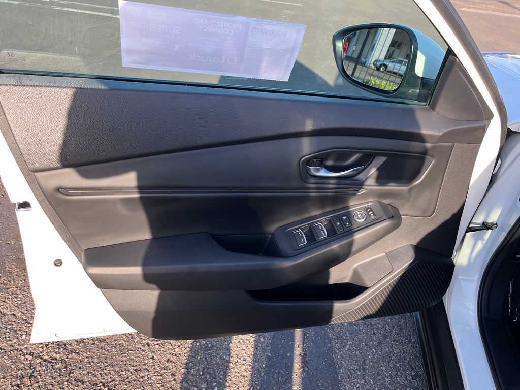Used 2024 Honda Accord EX image 18