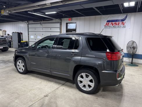 Used 2017 GMC Terrain SLE w/ Driver Alert Package I image 6