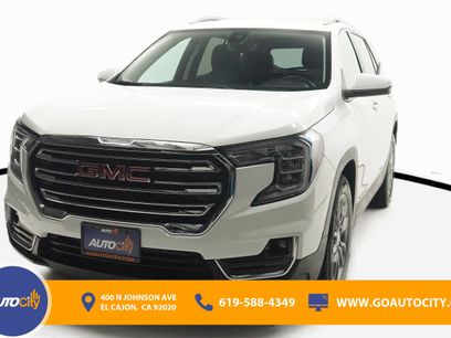 Used 2023 GMC Terrain SLT