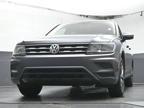 Used 2019 Volkswagen Tiguan SE w/ Panoramic Sunroof Package AWD/4WD image 34