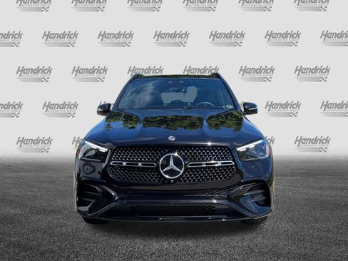 Used 2026 Mercedes-Benz GLE 450 4MATIC image 3
