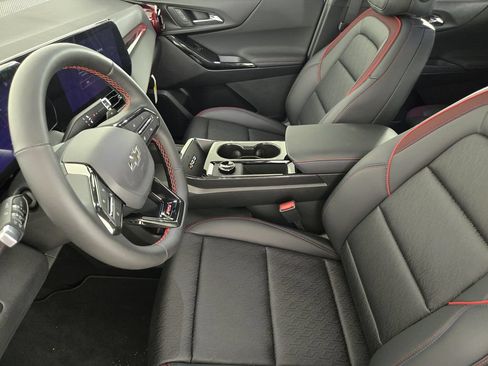 New 2026 Chevrolet Equinox RS w/ Convenience Package III FWD image 15