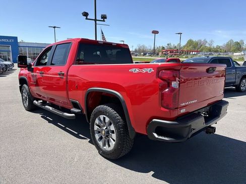 New 2026 Chevrolet Silverado 2500 Custom w/ Custom Value Package AWD/4WD image 8
