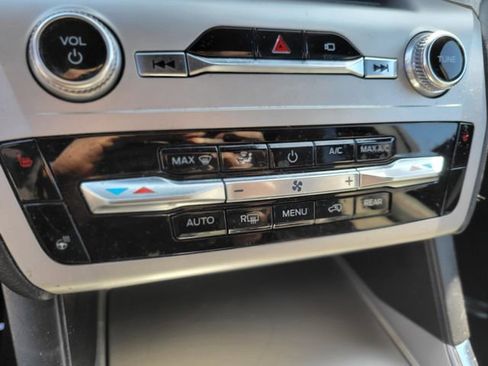 Certified 2022 Ford Explorer Timberline image 27