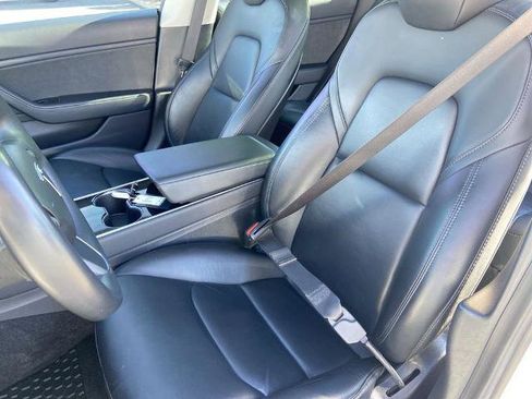 Used 2019 Tesla Model 3 Mid Range image 14