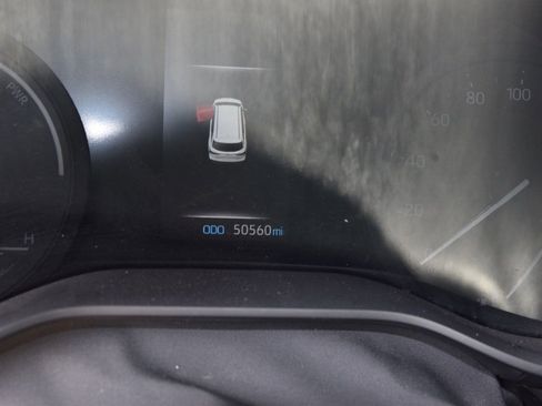 Used 2023 Toyota Sienna XSE w/ XSE Plus Package FWD image 8