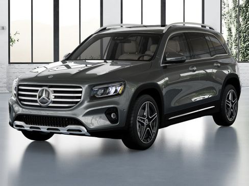 Used 2026 Mercedes-Benz GLB 250 4MATIC image 1
